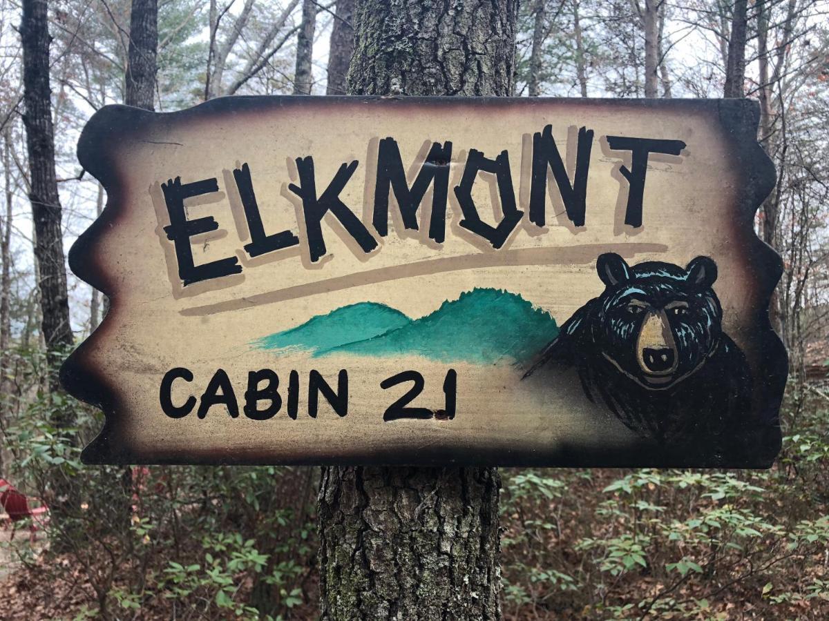 Mountain-Top Cabin Get-Away With Hot Tub And A View Sautee Nacoochee エクステリア 写真