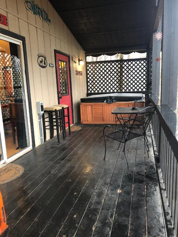 Mountain-Top Cabin Get-Away With Hot Tub And A View Sautee Nacoochee エクステリア 写真